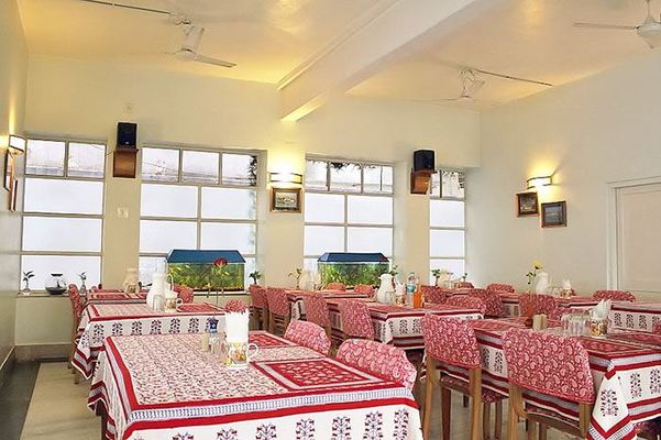 Tara Niwas Boutique Hotel